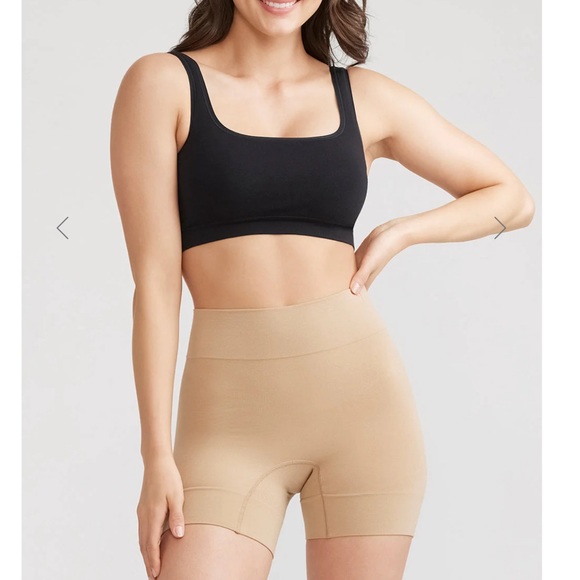 Yummie bria comfortably curved smoothing short - seamless S/M - Picture 1 of 4
